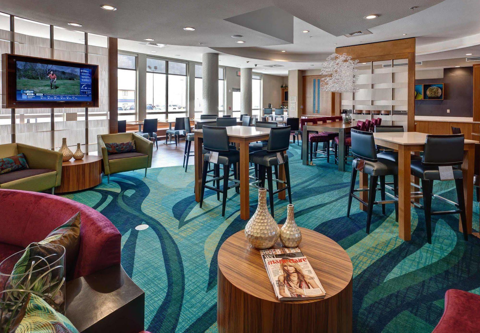 Springhill Suites By Marriott Wichita Airport Exterior foto